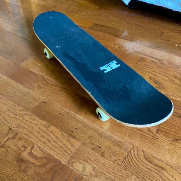 KROWN Skateboard checkered - Picture 1 of 2